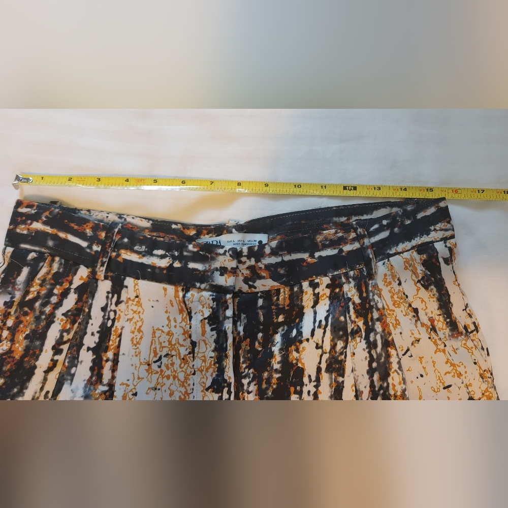 Zara Multicolor Abstract Print Trousers - Picture 3 of 10